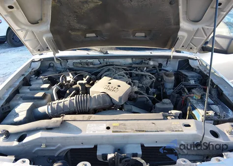 2011 Ford Ranger Xlt from USA, damaged, VIN 1FTLR4FE3BPA70387